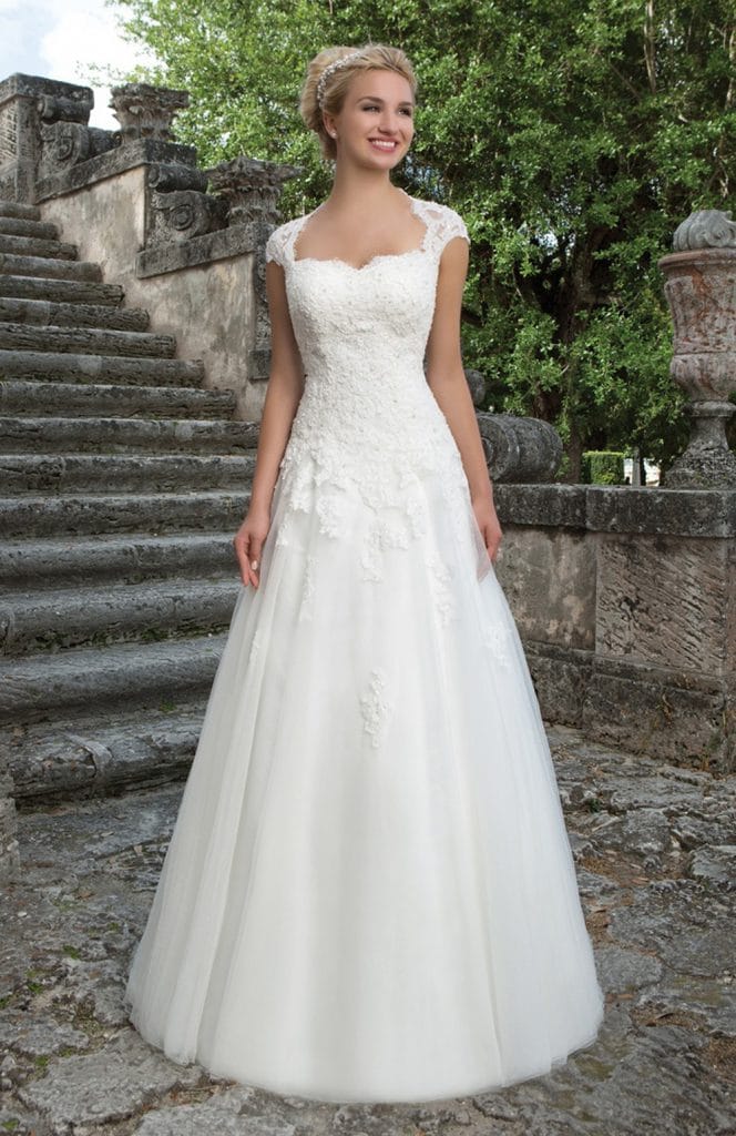 Robe de mariée Trapèze 2020 | Boutique robe de mariage ...